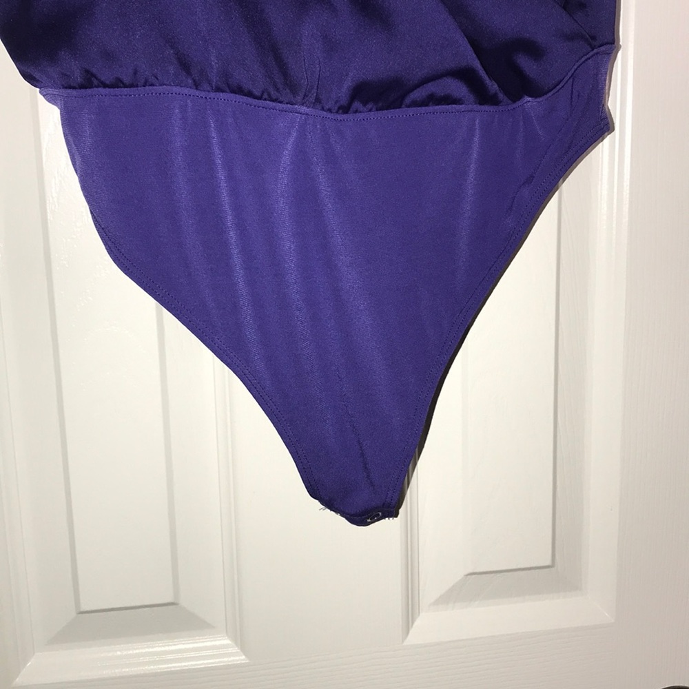 Top - Picture 2 of 3